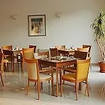 Chotol Hotel 3*